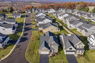 4027 Shef's Way, Allentown, PA 18104 - Photo 3