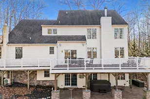 9040 Airfield Ct, Kempton, PA 19529 - Photo 5