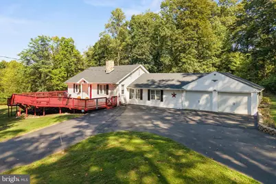 2331 S Filbert Street, Allentown, PA 18103 - Photo 3