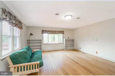 2331 S Filbert Street, Allentown, PA 18103 - Photo 9