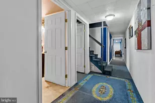 215 N 19th St, Allentown, PA 18104 - Photo 17