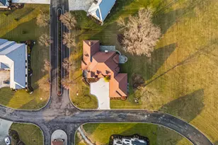 2687 Ave Du Village, Bethlehem, PA 18015 - Photo 5