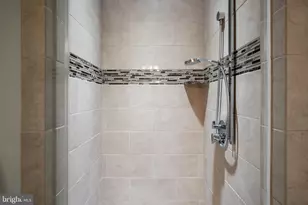 2687 Ave Du Village, Bethlehem, PA 18015 - Photo 49