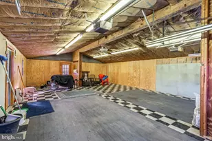 8914 Brookdale Rd, Breinigsville, PA 18031 - Photo 11