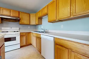 4039 Tournament Ct, Center Valley, PA 18034 - Photo 13