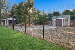 6532 Blue Church Rd S, Coopersburg, PA 18036 - Photo 37