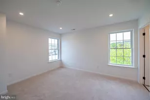 560 Long St, Emmaus, PA 18049 - Photo 7