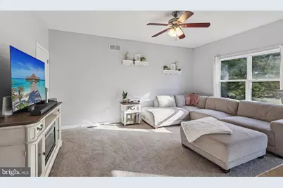 1055 King Way, Breinigsville, PA 18031 - Photo 7