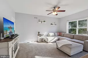 1055 King Way, Breinigsville, PA 18031 - Photo 7