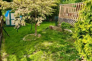 127 E George St, Emmaus, PA 18049 - Photo 33