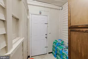 121 S Blank St, Allentown, PA 18102 - Photo 19
