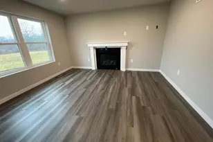 6179 Rizzuto Wy, Coopersburg, PA 18036 - Photo 3