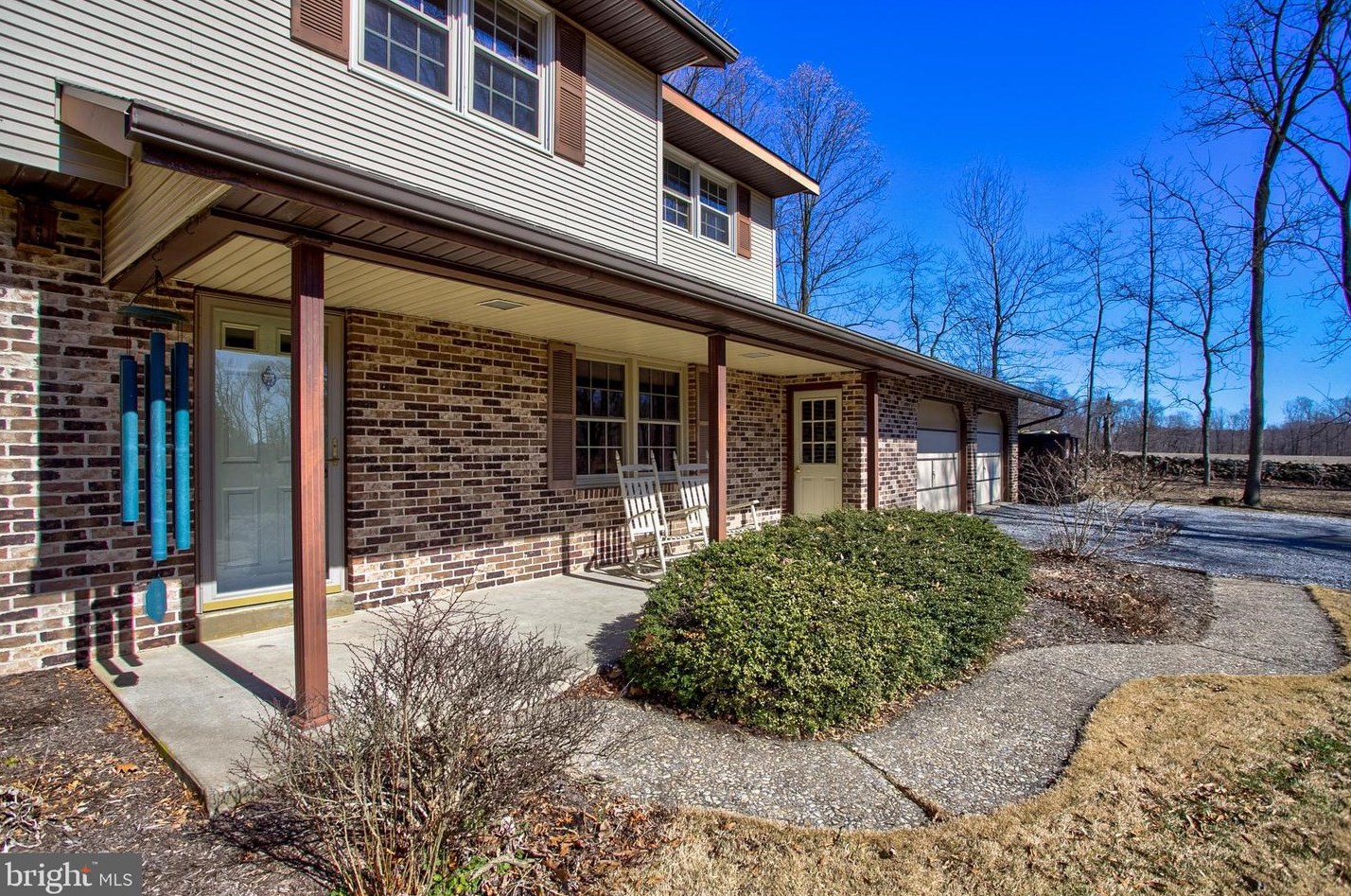 351 Cocalico Rd, Robesonia PA 19551-9224 exterior