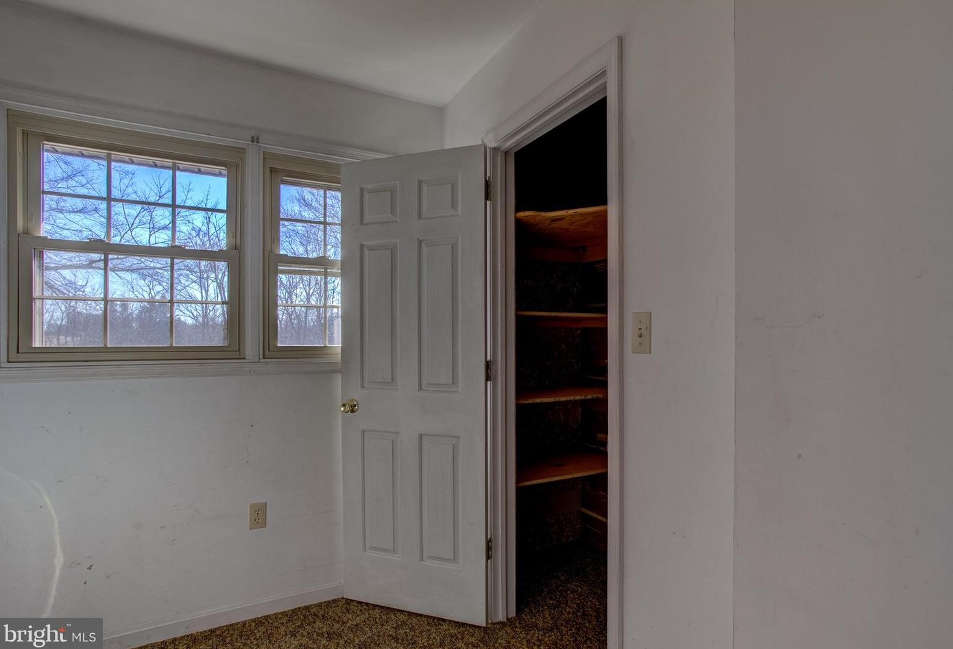 351 Cocalico Rd, Robesonia PA 19551-9224 exterior