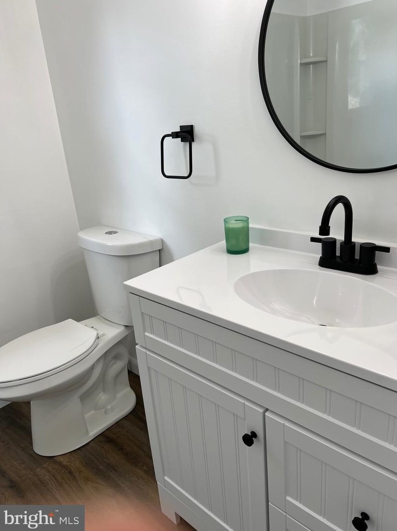 1827 Martin Dr, Lebanon PA  17046-1830 exterior