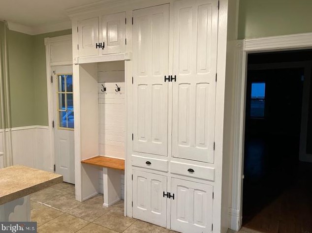 1402 Weavertown Rd, Lebanon PA  17046-2275 exterior