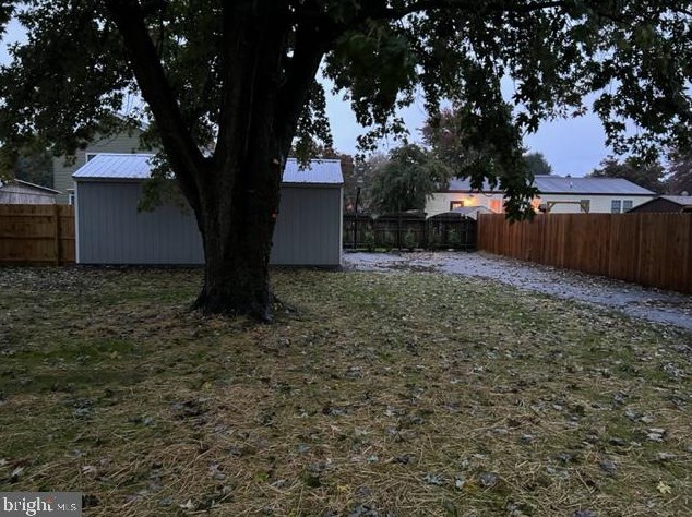 1402 Weavertown Rd, Lebanon PA  17046-2275 exterior