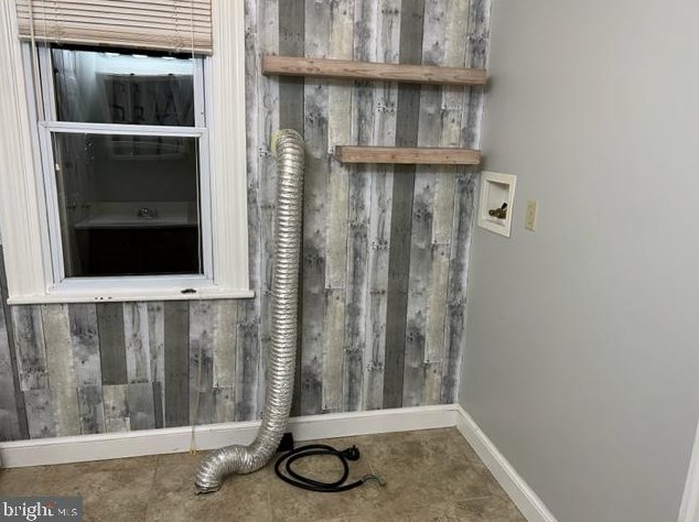 1402 Weavertown Rd, Lebanon PA  17046-2275 exterior