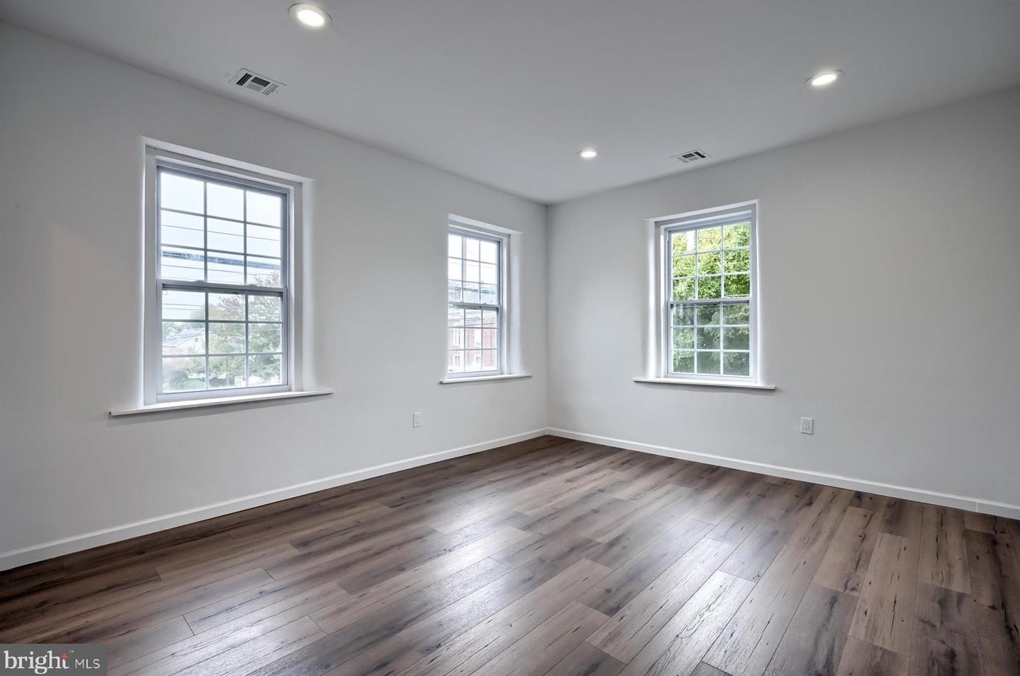 70 Main St, Lebanon PA  17042-9527 exterior