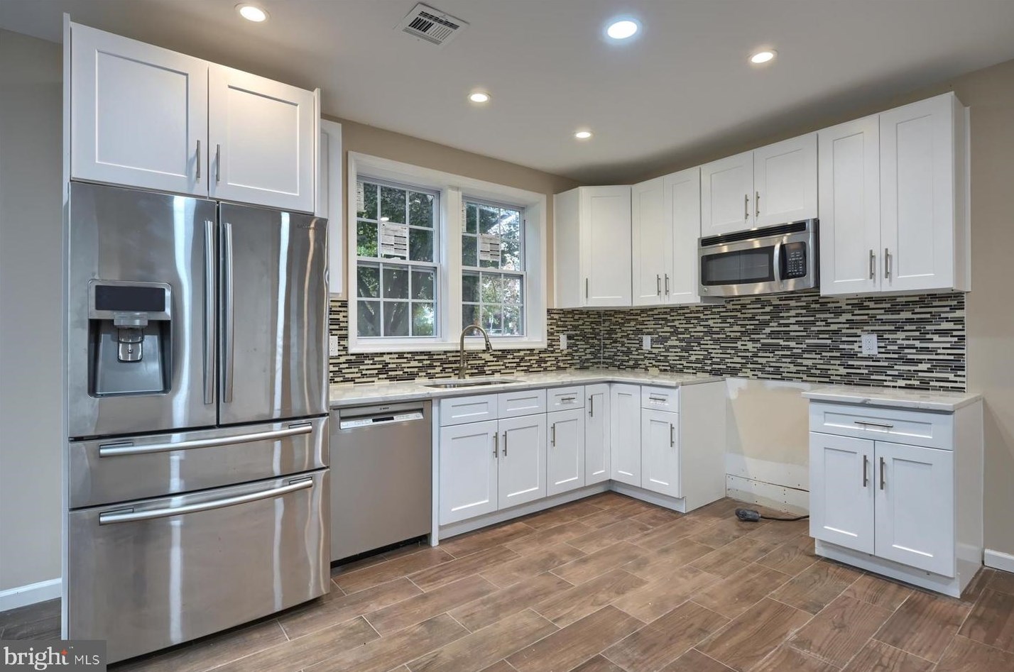 70 Main St, Lebanon PA  17042-9527 exterior