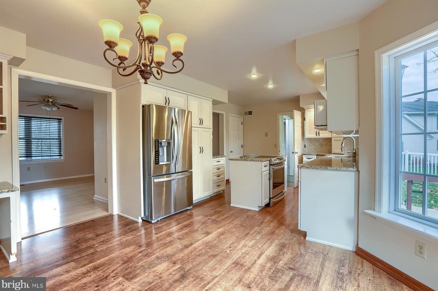 650 Richfield Dr, Lebanon PA  17042-8891 exterior