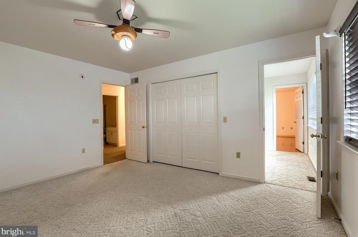 650 Richfield Dr, Lebanon PA  17042-8891 exterior