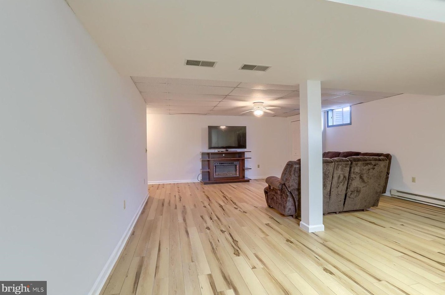 650 Richfield Dr, Lebanon PA  17042-8891 exterior