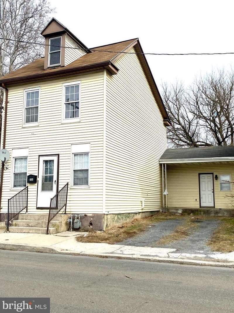 364 14th St, Lebanon PA  17046-3311 exterior