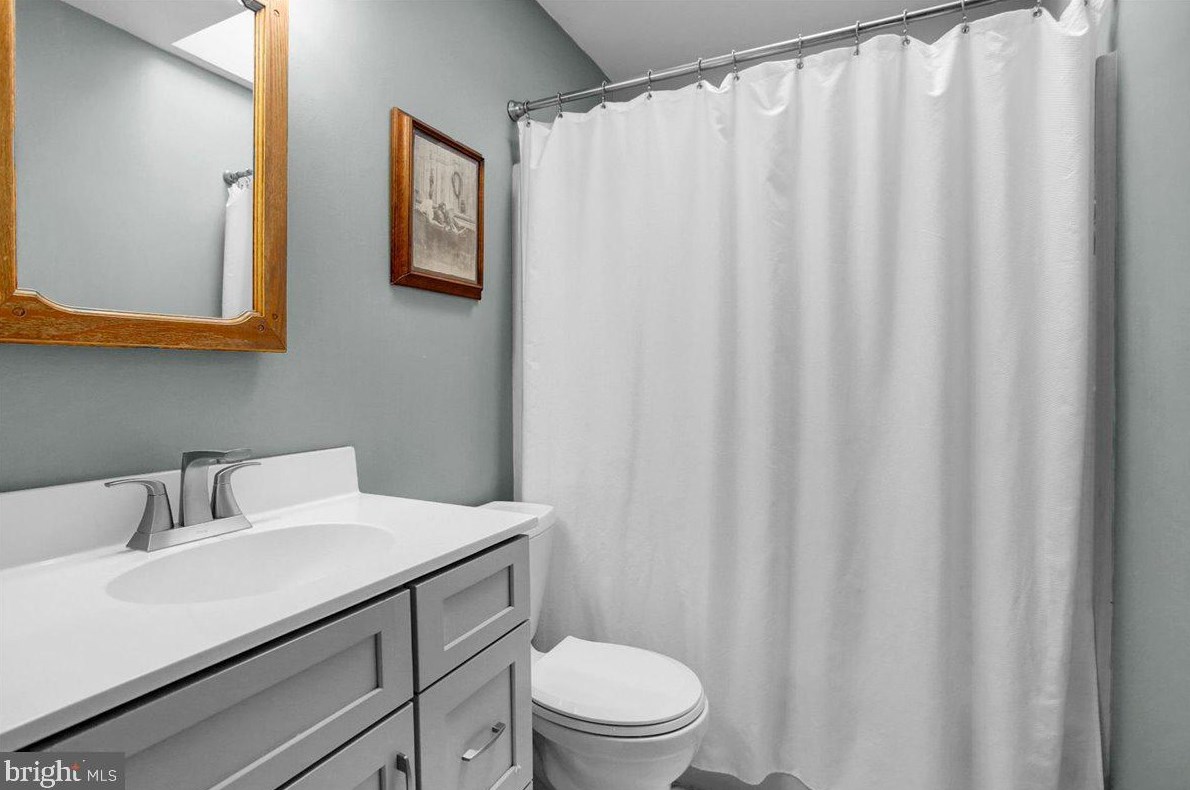 20 Brookfield Dr, Lebanon PA  17046-1800 exterior