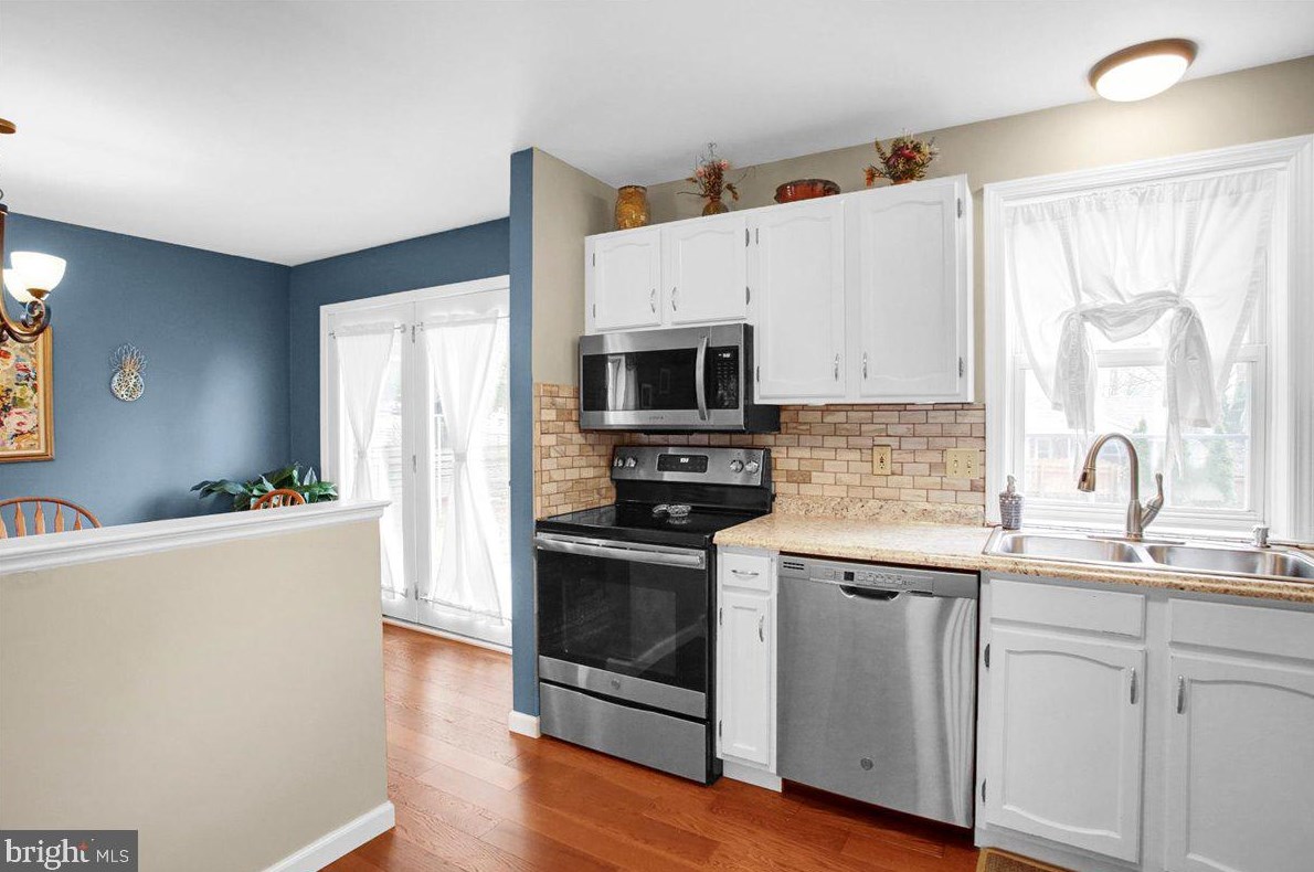 20 Brookfield Dr, Lebanon PA  17046-1800 exterior