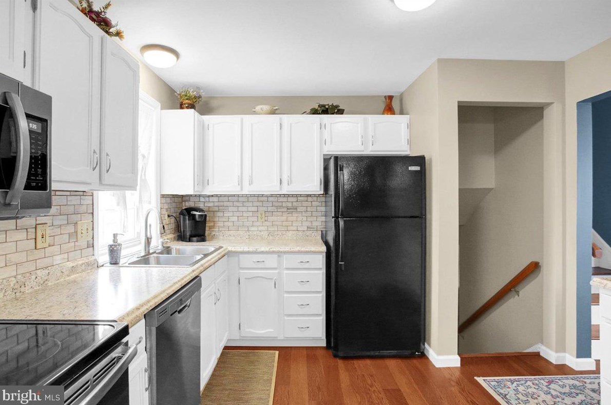 20 Brookfield Dr, Lebanon PA  17046-1800 exterior