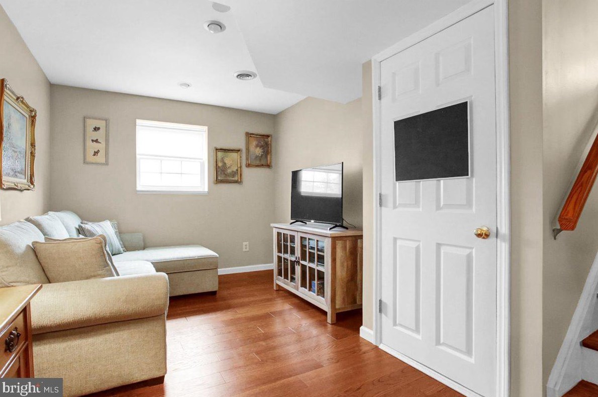 20 Brookfield Dr, Lebanon PA  17046-1800 exterior