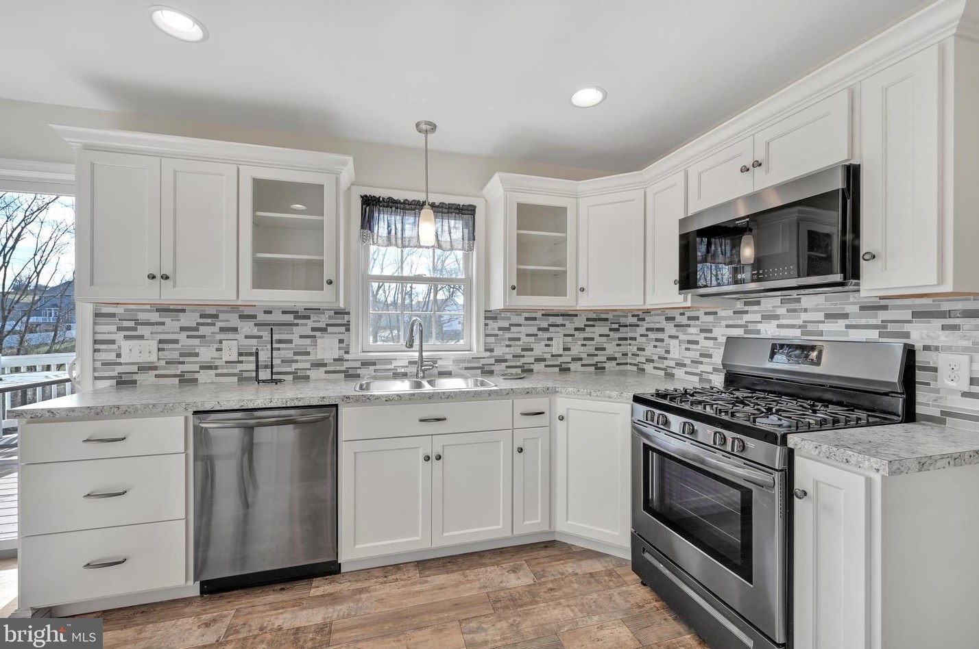 1164 Harvest Dr, Lebanon PA  17046-1574 exterior