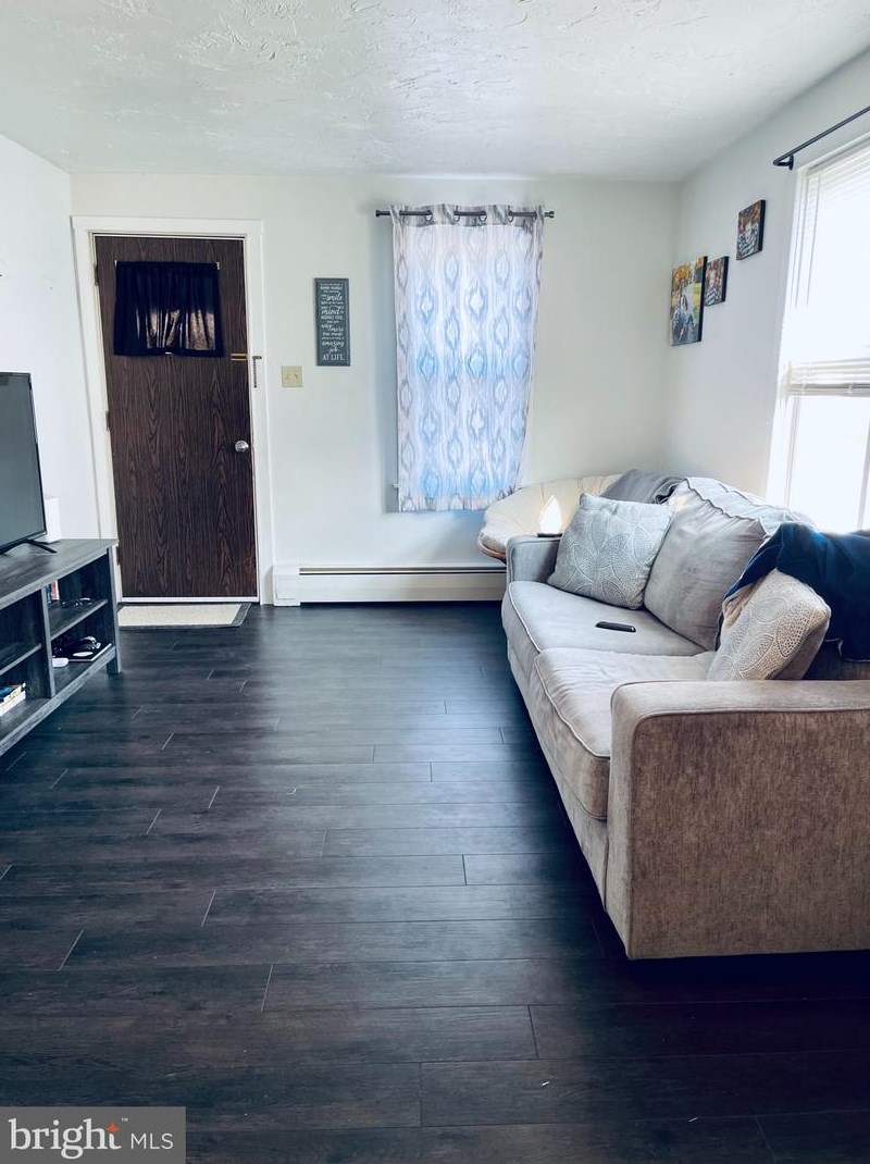 747 Hanover St, Lebanon PA  17046-3027 exterior