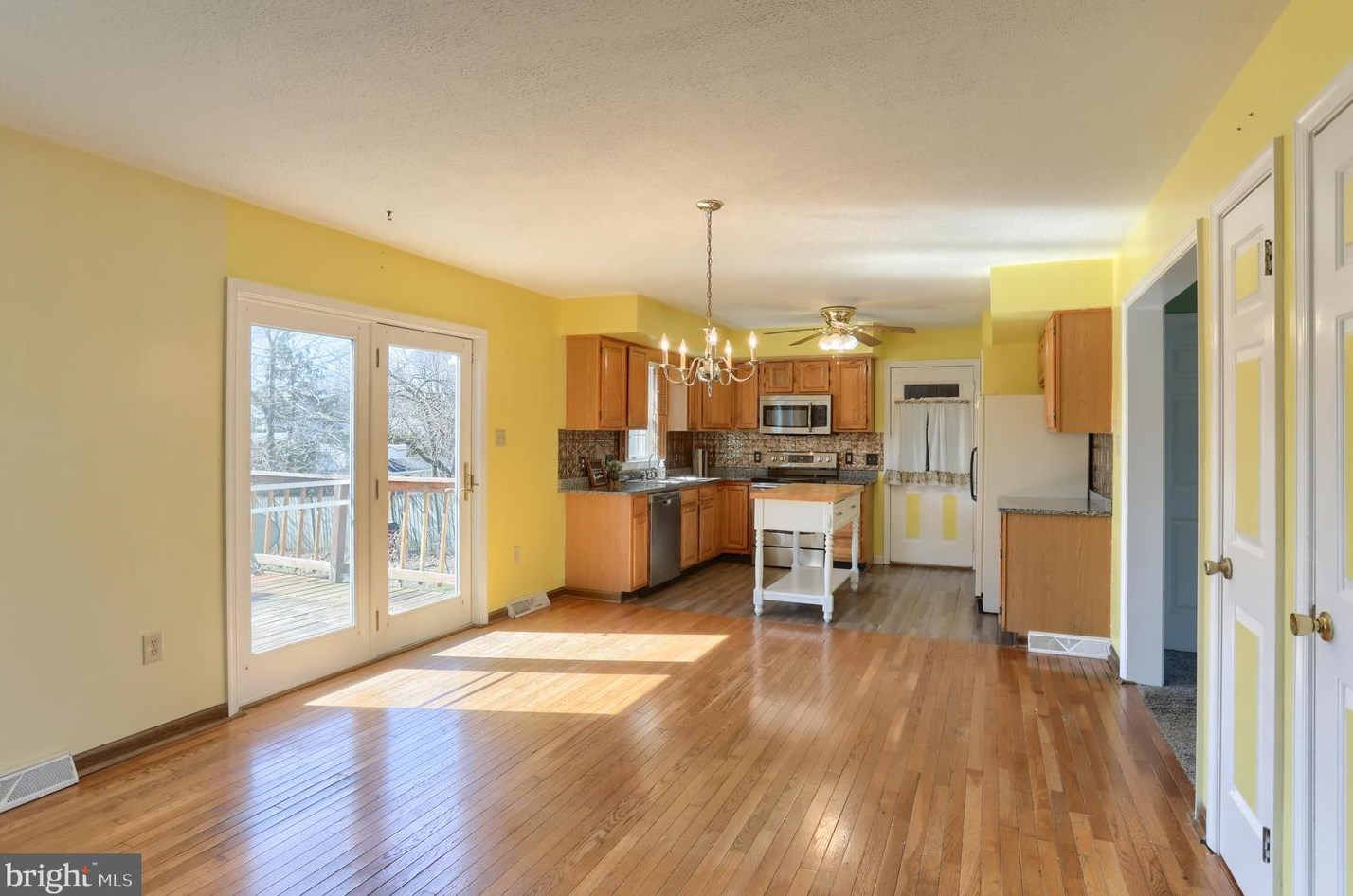 103 Swatara Cir, Bordnersville PA  17038-9719 exterior