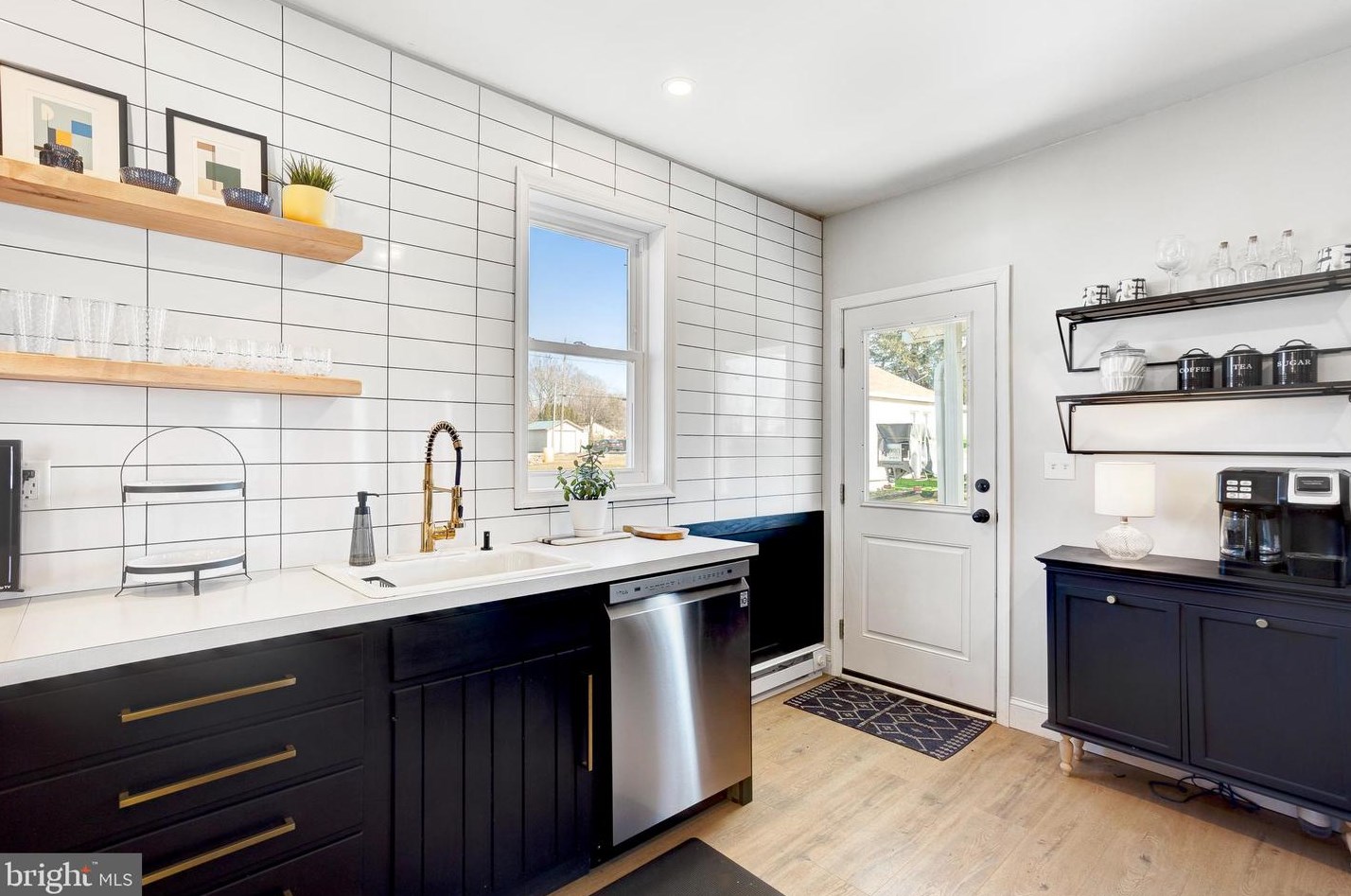 1914 Allegheny Ave, Lebanon PA  17042-8313 exterior