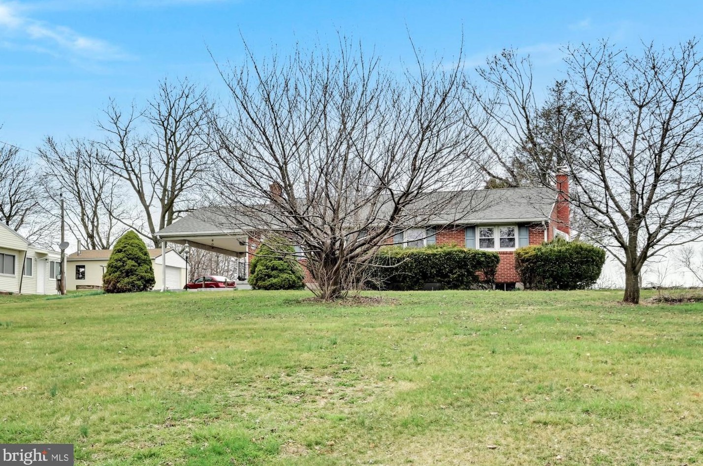 653 Greble Rd, Lebanon PA  17046-7850 exterior