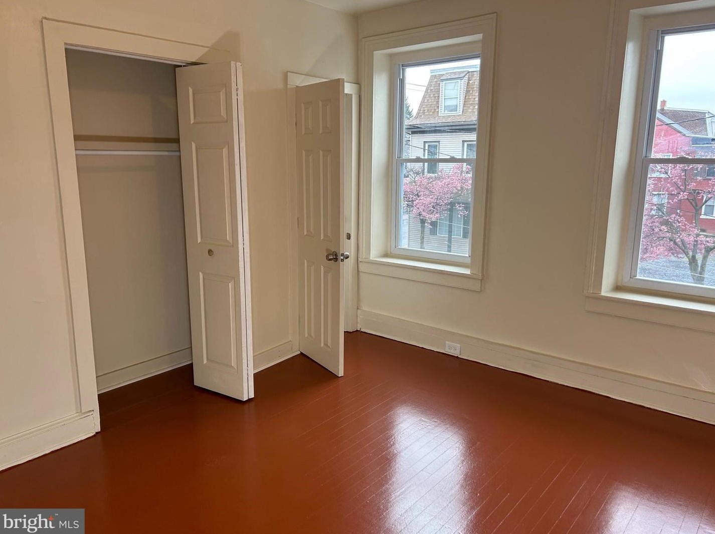 373 10th St, Lebanon PA  17042-5916 exterior