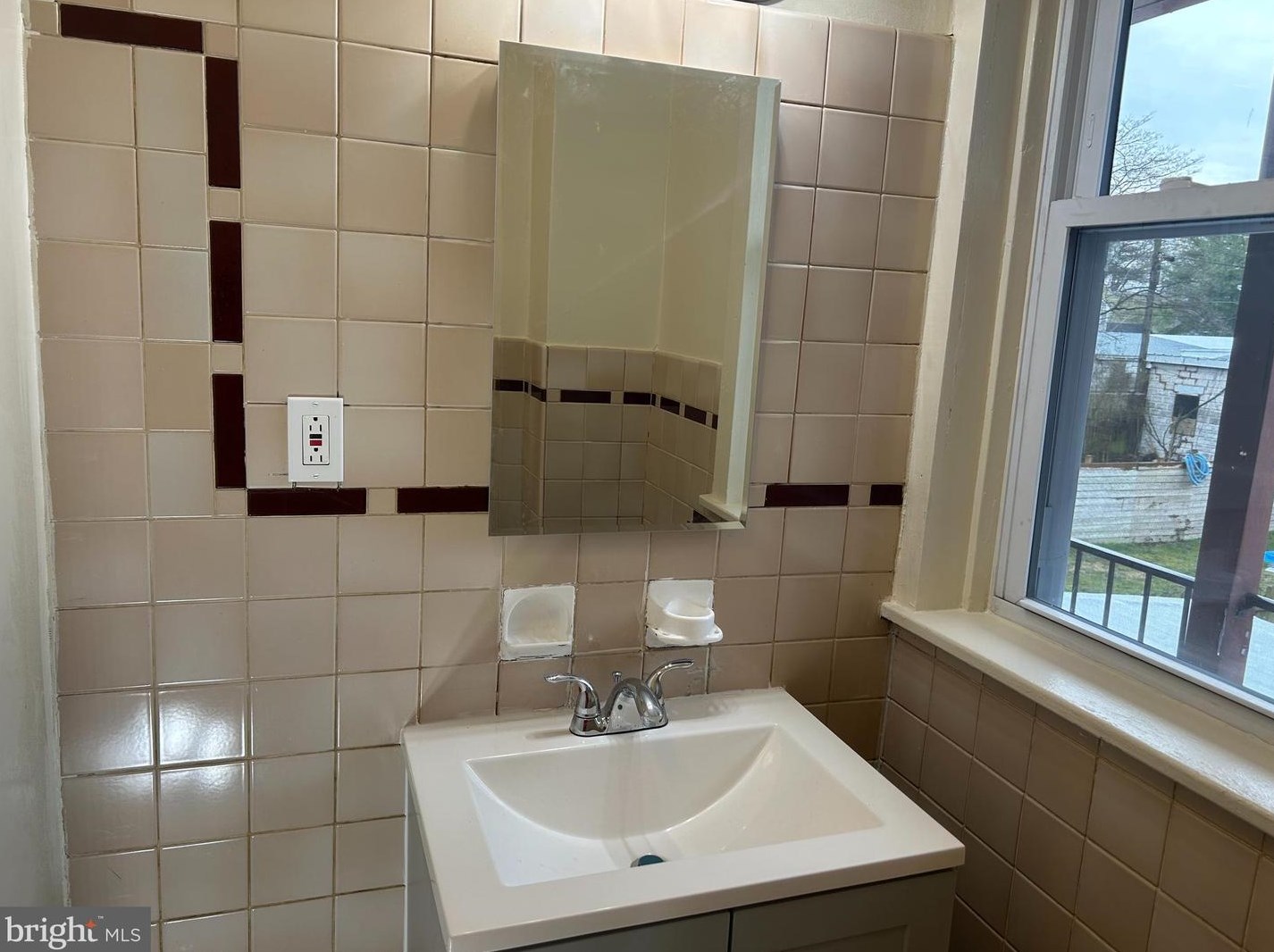 373 10th St, Lebanon PA  17042-5916 exterior