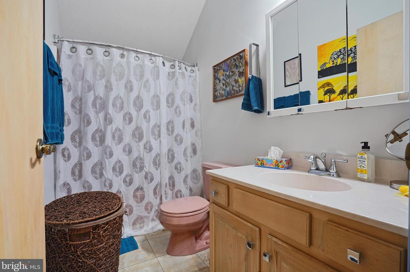 151 Timber Ln, Lebanon PA  17042-8976 exterior