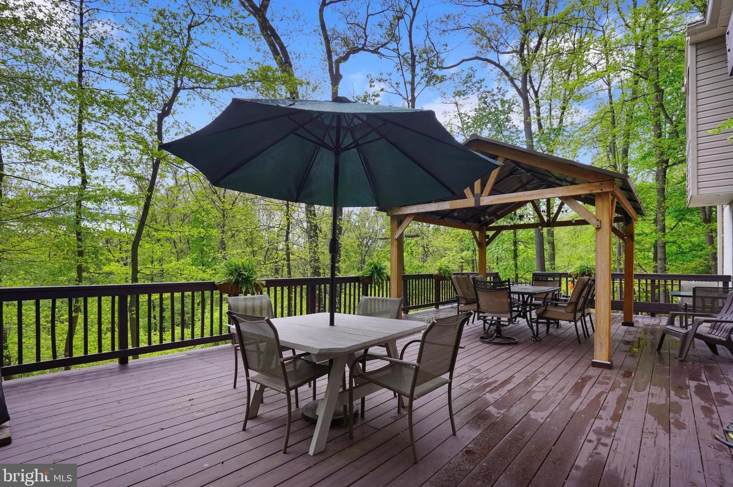 151 Timber Ln, Lebanon PA  17042-8976 exterior