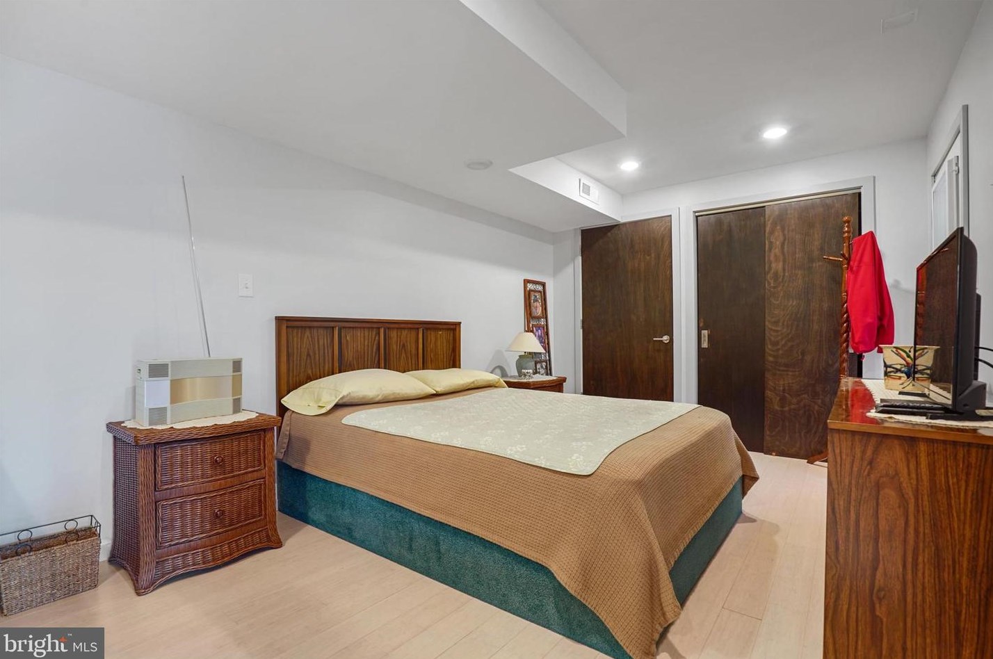 151 Timber Ln, Lebanon PA  17042-8976 exterior