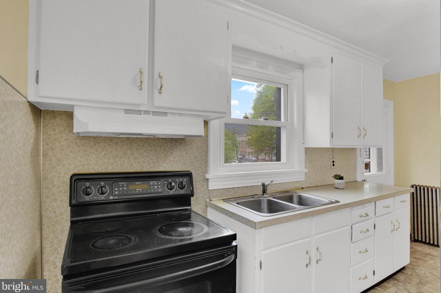 534 Cumberland St, Lebanon PA  17042-5319 exterior