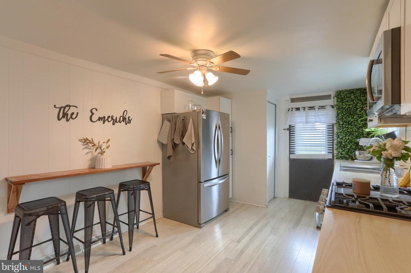 537 Maple St, Lebanon PA 17046-2221 exterior