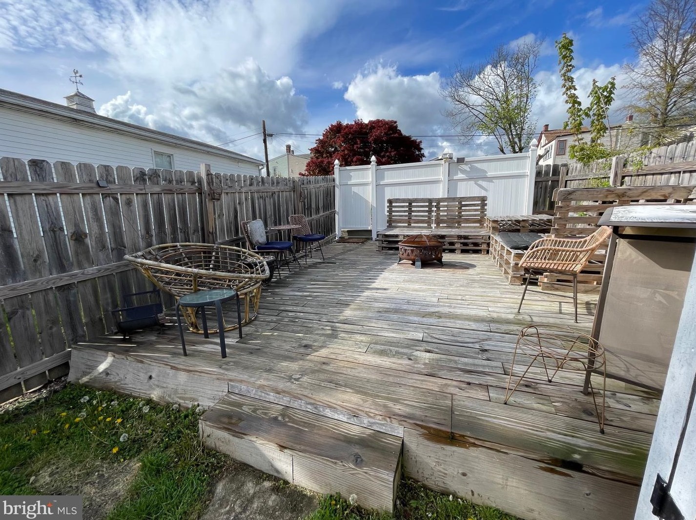 537 Maple St, Lebanon PA 17046-2221 exterior