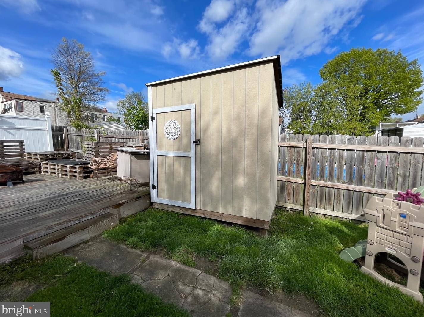 537 Maple St, Lebanon PA 17046-2221 exterior