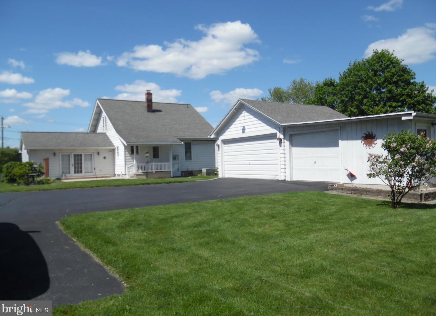 1114 Main St, Bellegrove PA 17003-1413 exterior