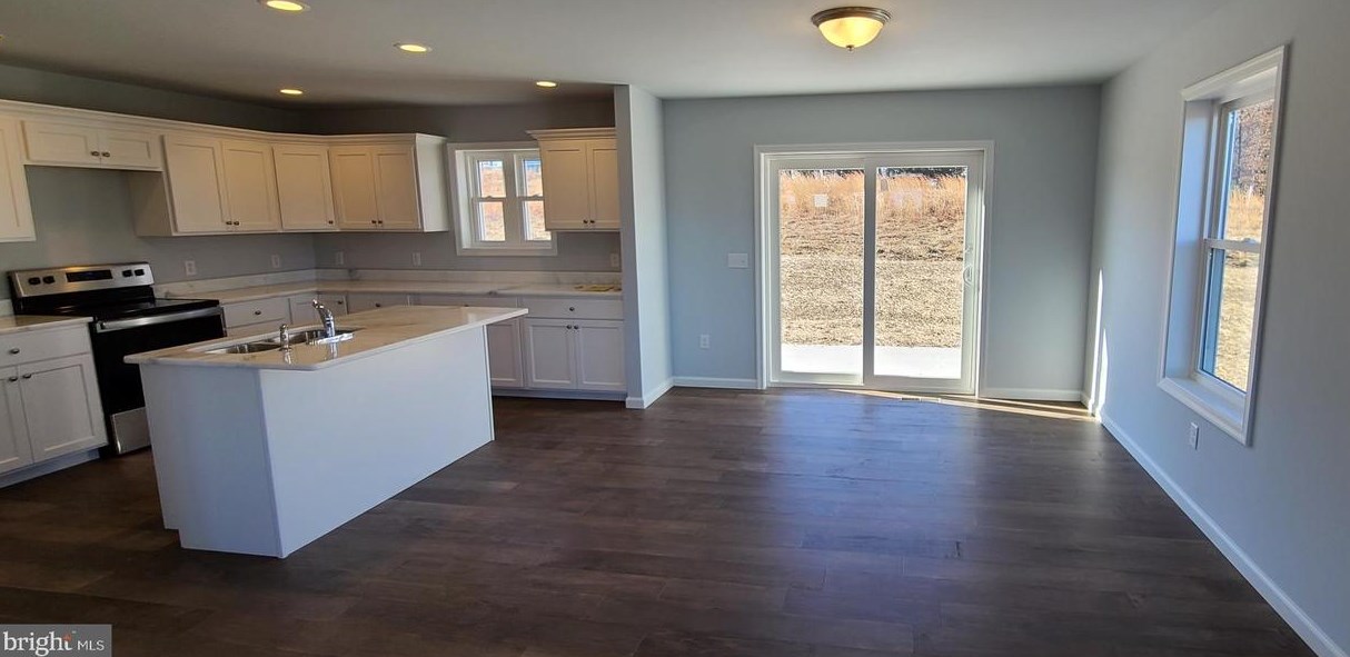 232 Gary Ave, Lebanon PA 17046-1916 exterior