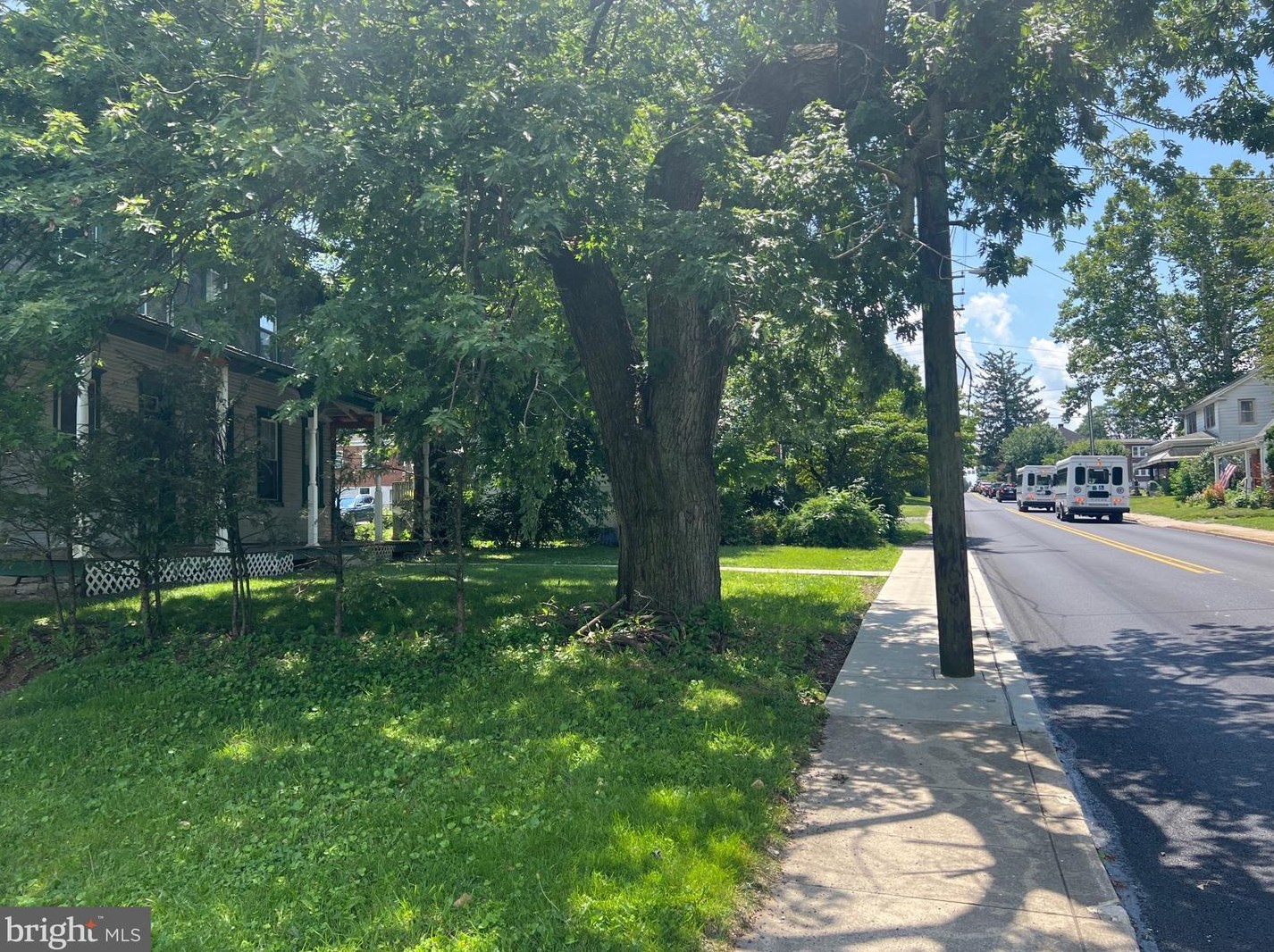 16 Lincoln Ave, Lebanon PA  17042-5491 exterior