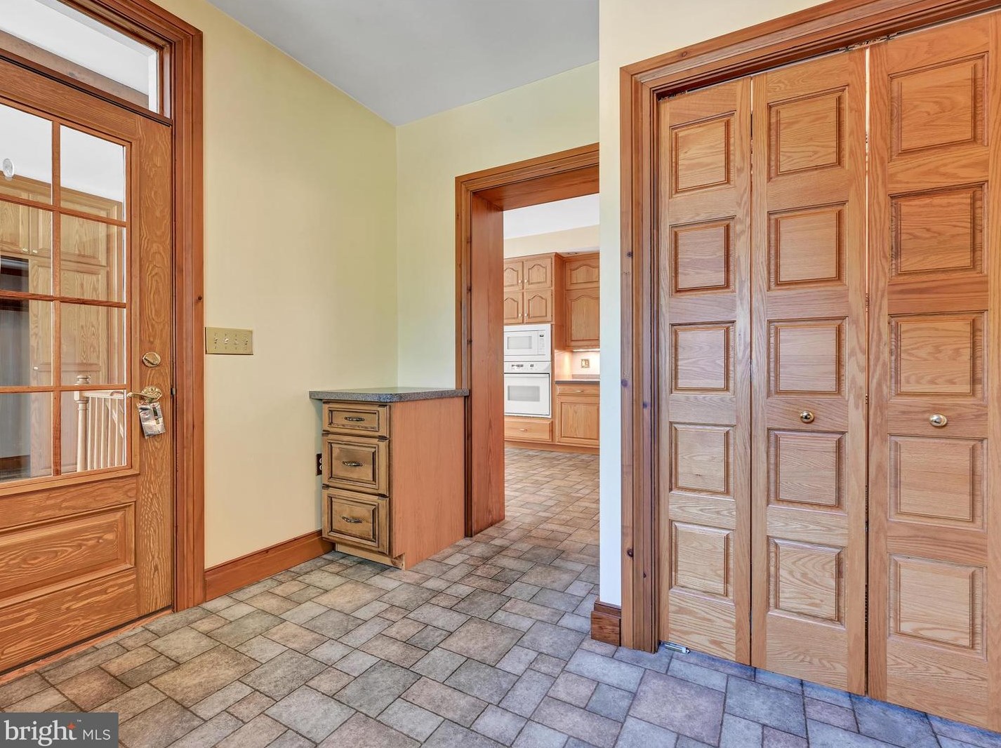 63 Main St, Lebanon PA  17042-9257 exterior